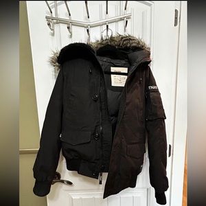 Aritzia TNA down parka